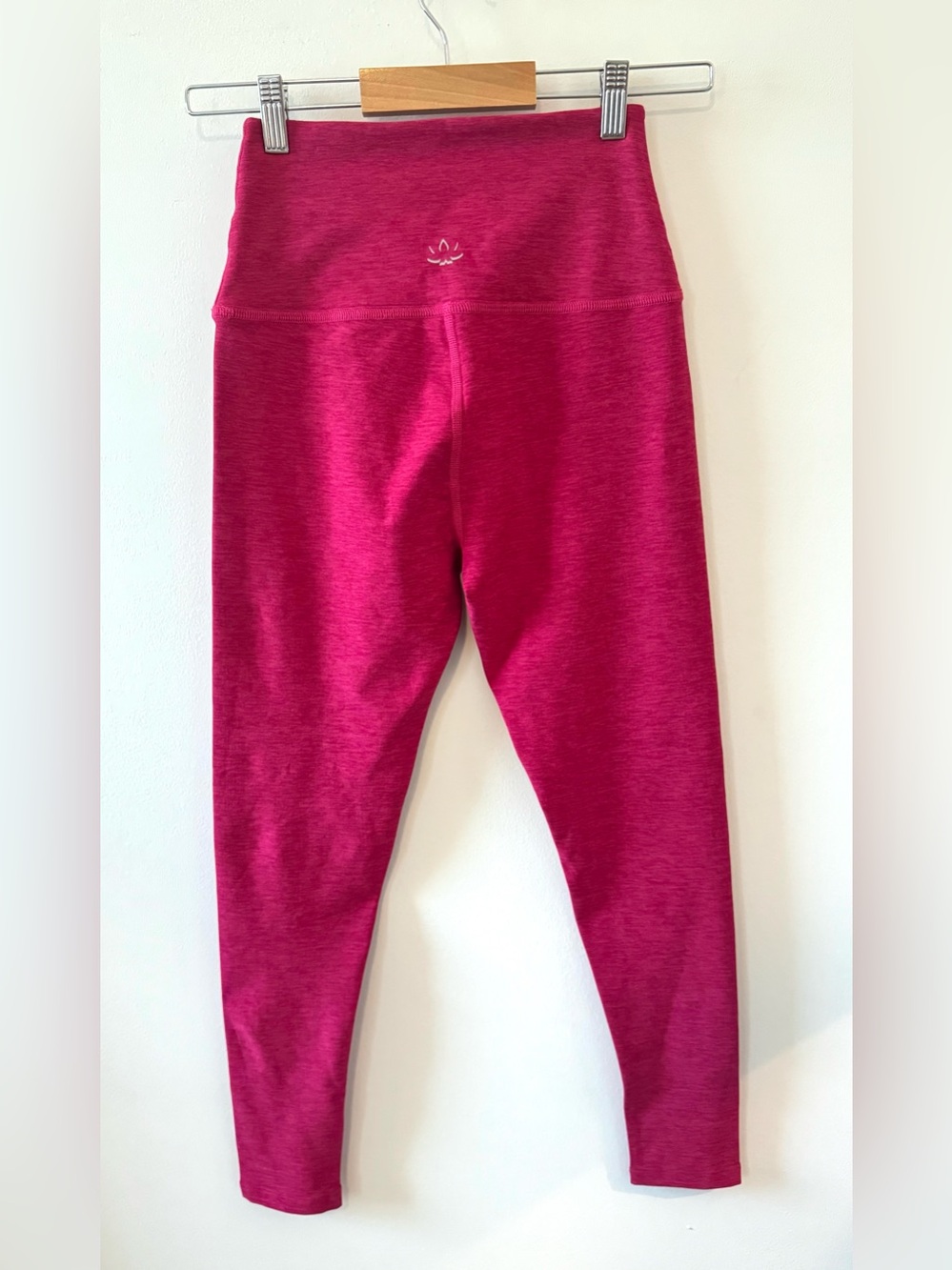 Beyond Yoga Spacedye Leggings Sangria Heather Size M - Picture 3 of 7
